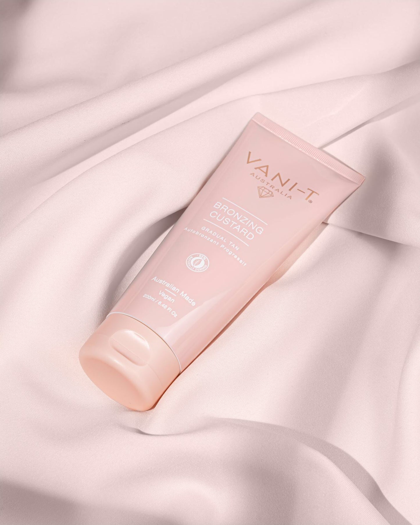 BRONZING CUSTARD - Gradual tan